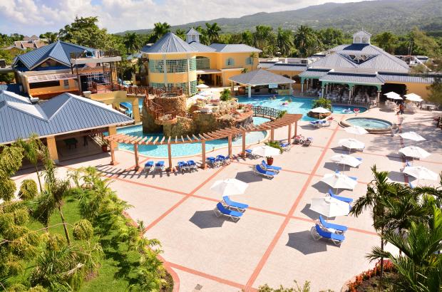 Jewel Paradise Cove Main Pool Deck